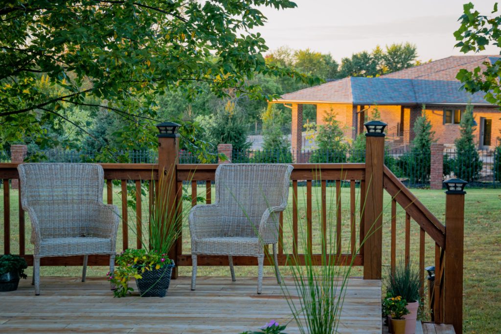 morden fence and deck builder